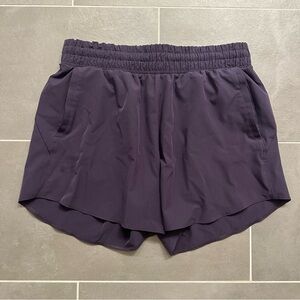 EUC - Under Armour 4” Shorts